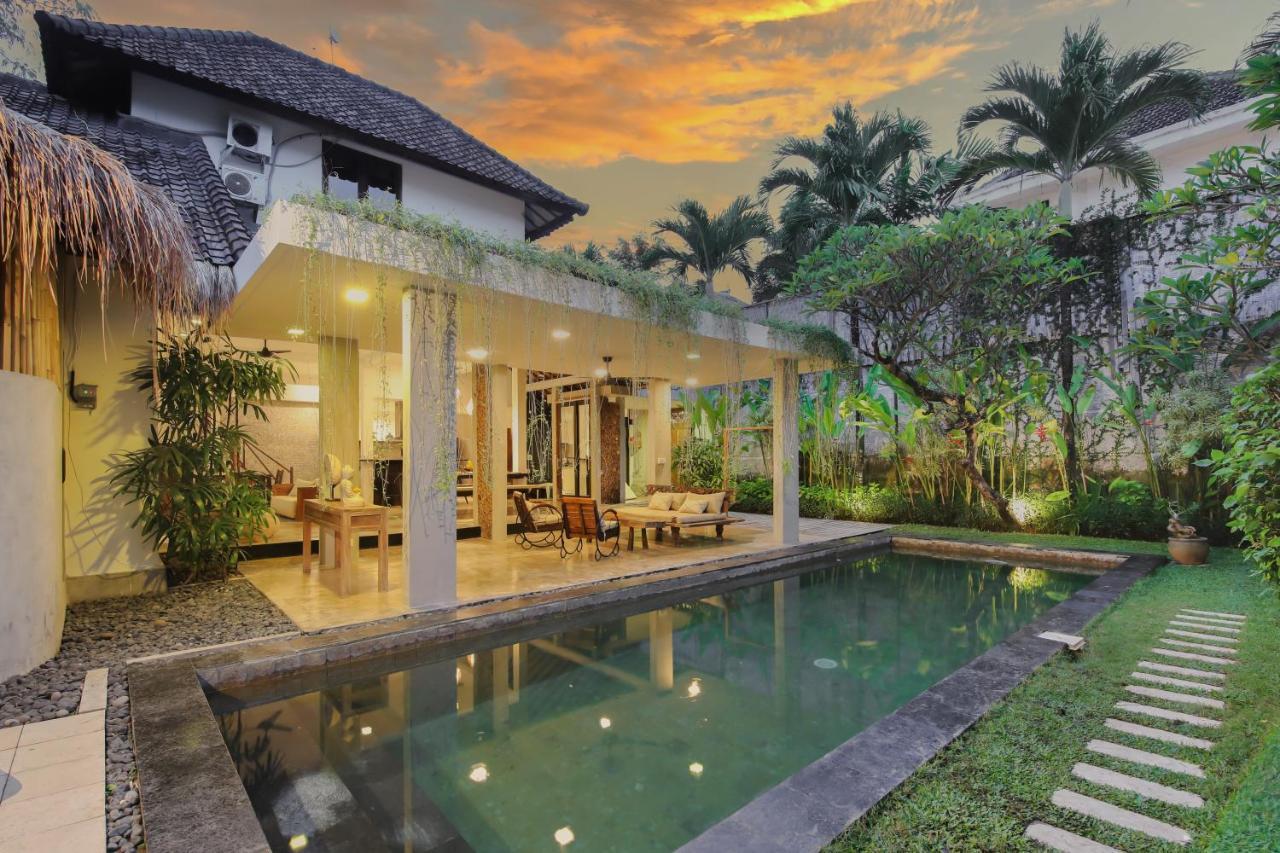 Villa Malou Seminyak  Exterior photo